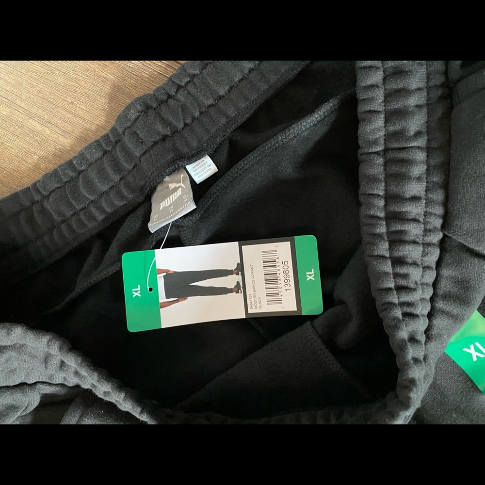 Men’s Puma Sweatpants - Picture 5 of 5